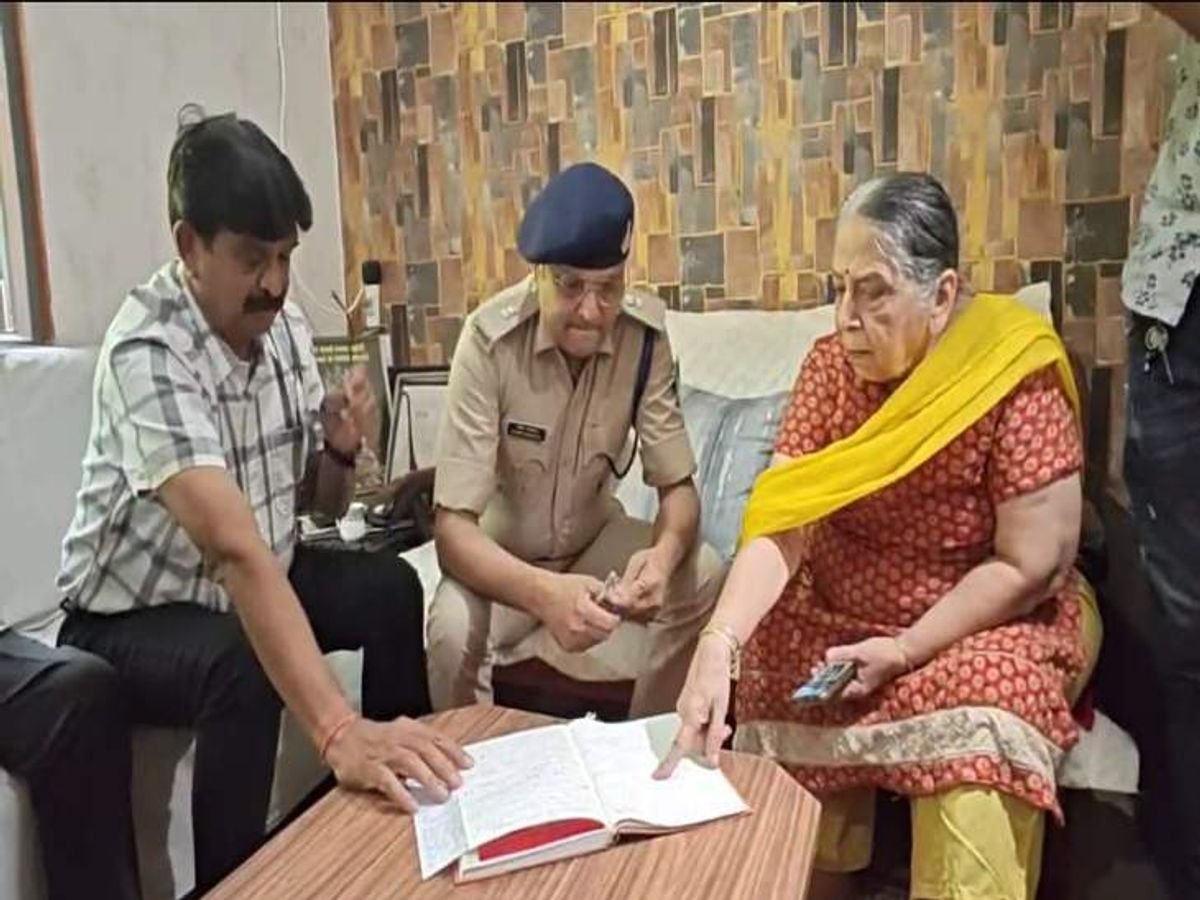 इंदौर साइबर ठगी मामला: बुजुर्ग शिक्षिका को डिजिटल अरेस्ट के नाम पर एक करोड़ की ठगी से बचाया
