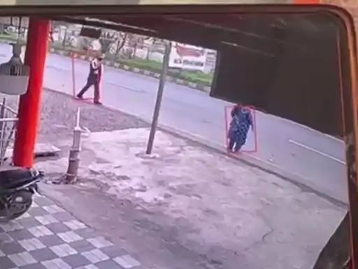 उज्जैन चेन स्नेचिंग ठगी में पुलिस बनकर की दो बड़ी वारदात, लाखों के जेवरात गायब