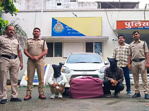 मंदसौर डोडा चूरा तस्करी: कार में 16 किलो बरामद, दो तस्कर गिरफ्तार